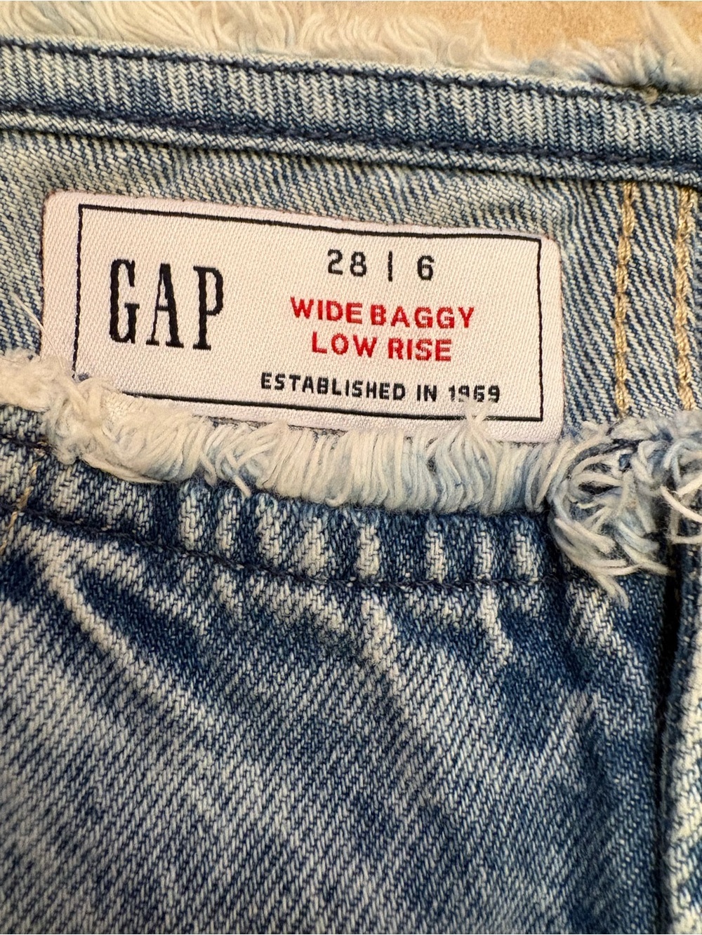 NWOT GAP Wide Baggy Low Rise Acid Wash Jeans Women’s 28/6 - Picture 10 of 14